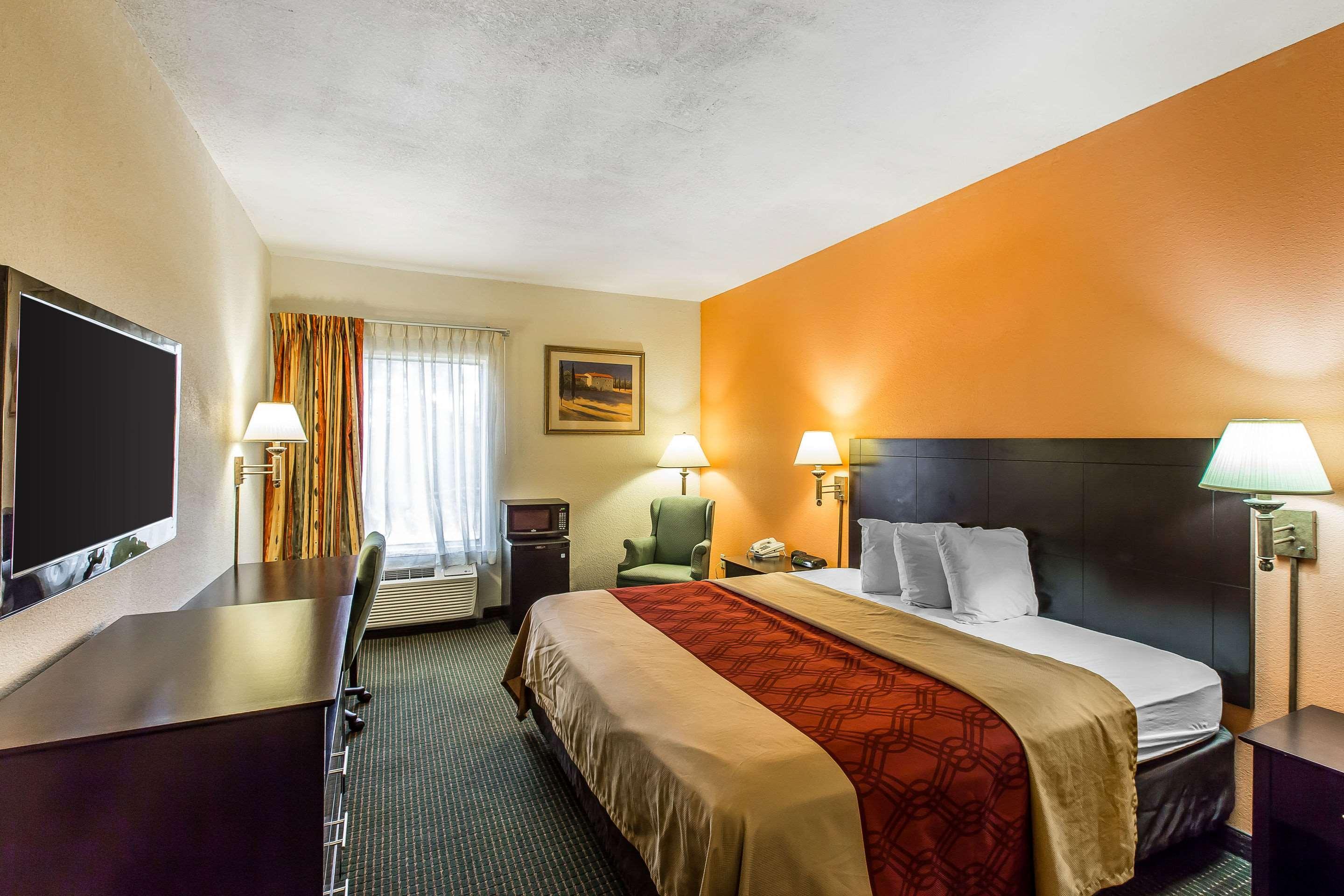 Quality Inn Moultrie Exterior photo