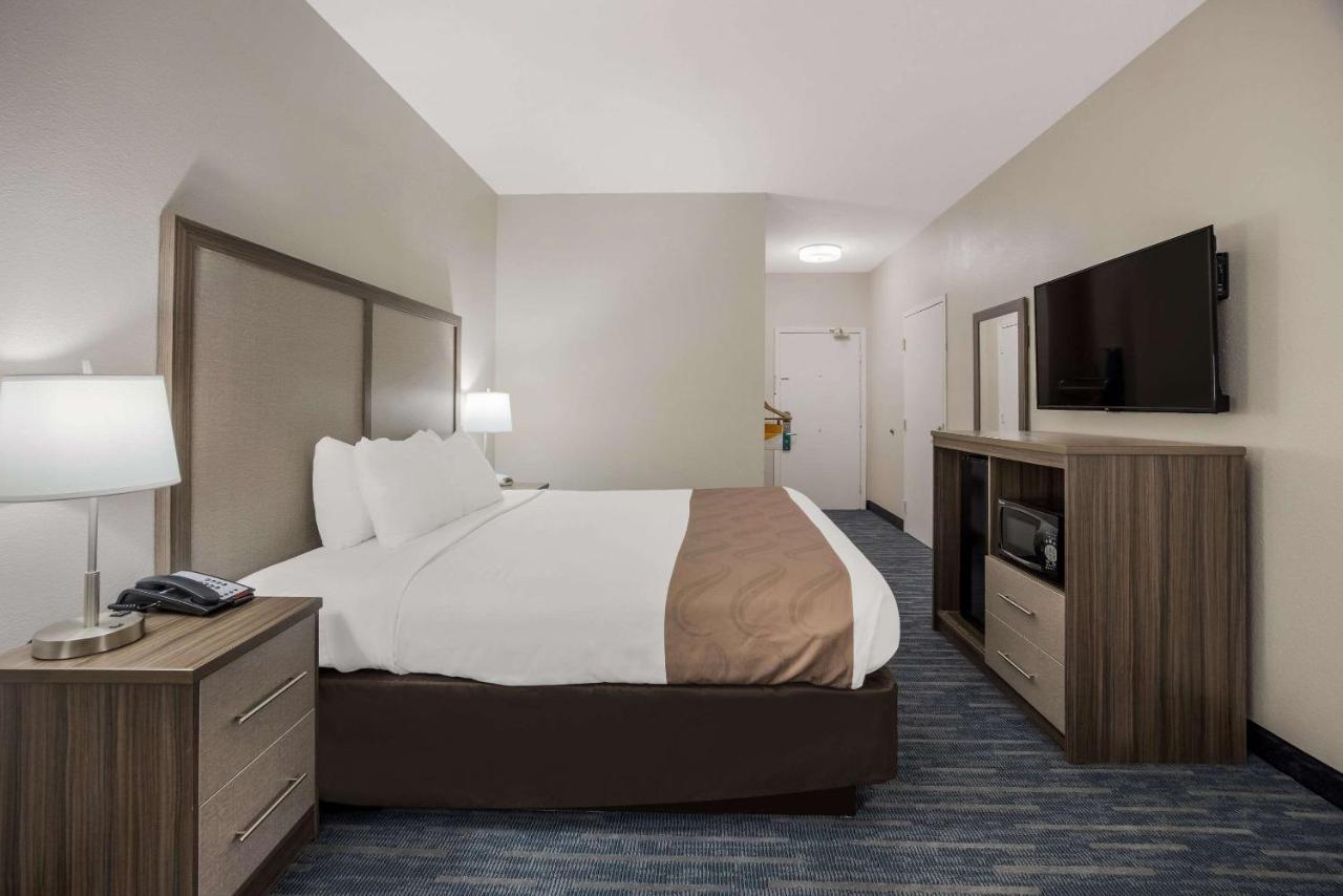 Quality Inn Moultrie Exterior photo