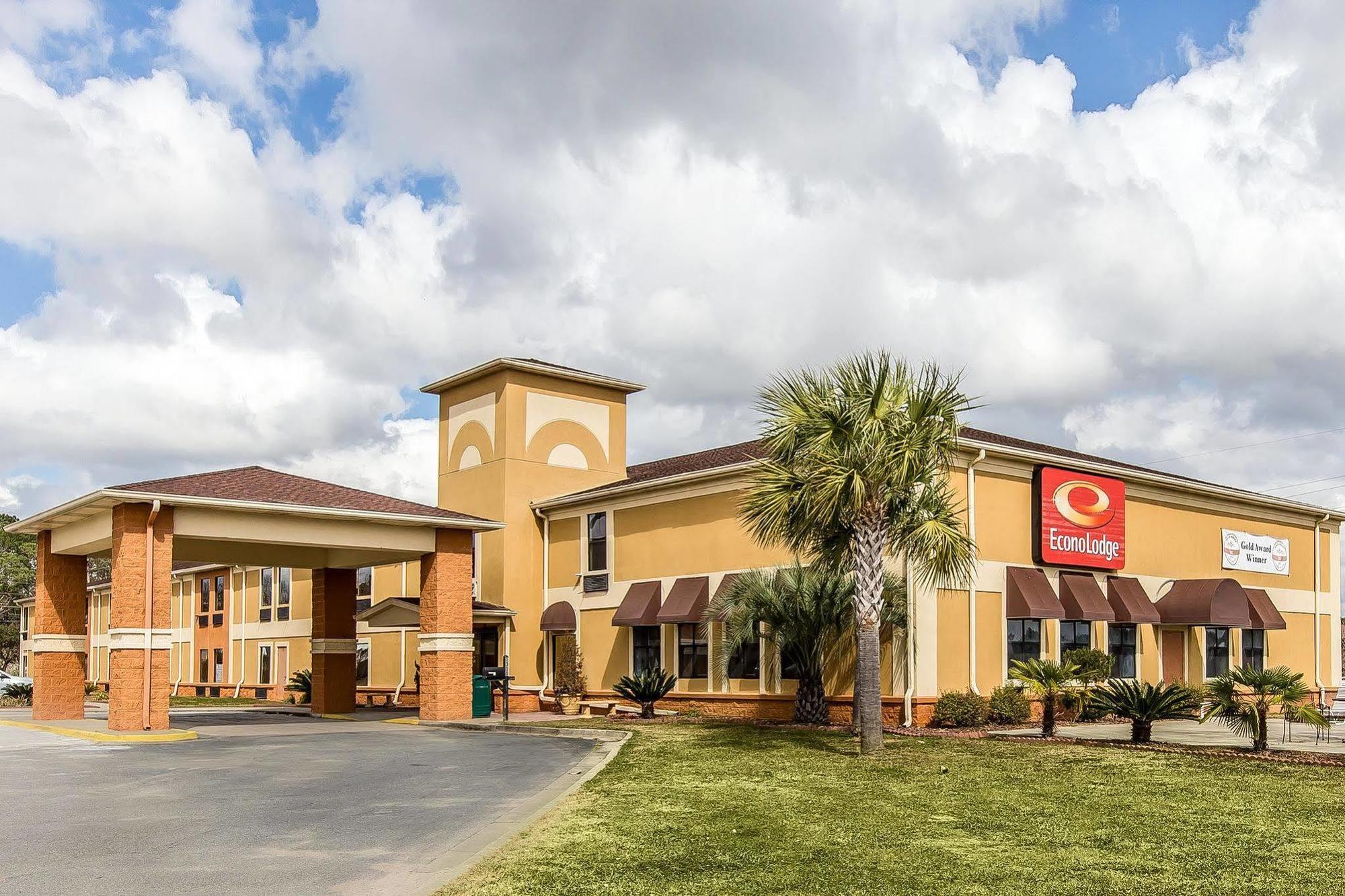 Quality Inn Moultrie Exterior photo